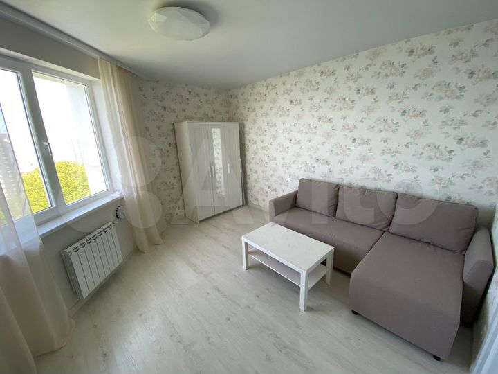 2-к. квартира, 45 м², 6/18 эт.