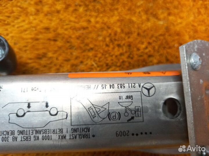 Домкрат Mercedes-Benz E-Class W212 272.952 2009