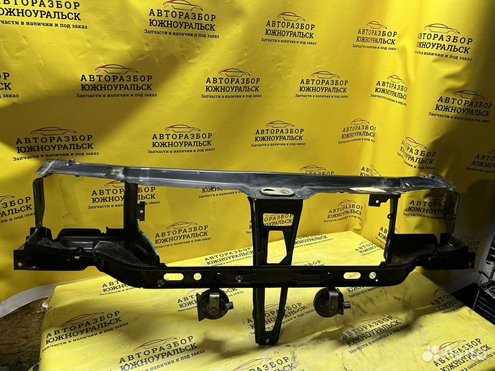 Рамка радиатора (телевизор) Chery Amulet a15