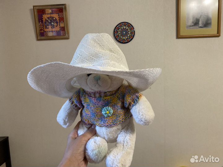 Отдам 2 соломенные шляпы