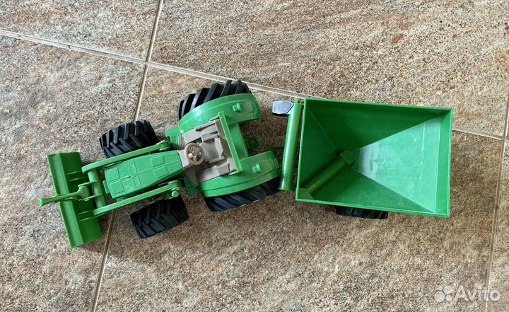 Игрушка машинка трактор с прицепом