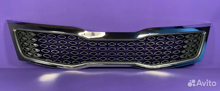 Верхняя решётка радиатора на Kia Optima 2012