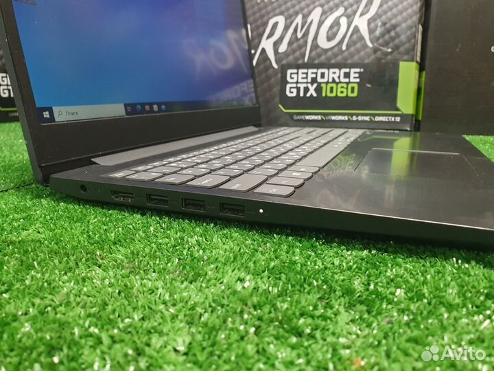 Ноутбук Lenovoна ryzen 3 3200u и vega 3