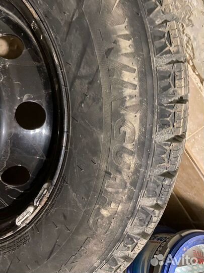 Roadstone Winguard 2.25/75 R16 115Q