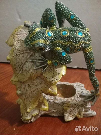 Подсвечники лягушки