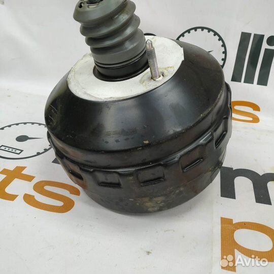 Главный тормозной цилиндр Volkswagen Tiguan 2 2018