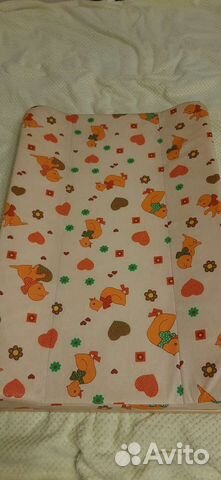 Пеленальная доска на кроватку