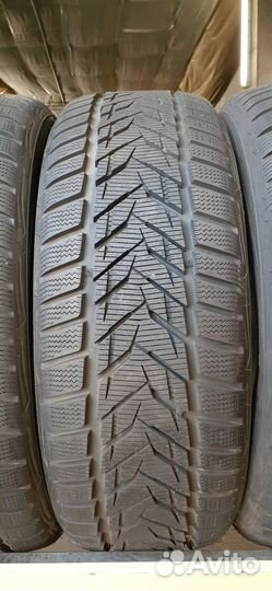 Vredestein Wintrac Xtreme S 225/45 R19