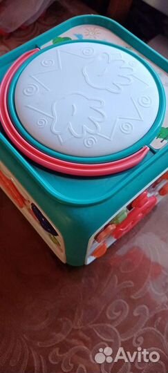 Музыкальный Бизикуб. Игровой центр бизиборд