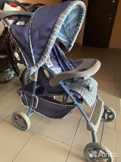 Прогулочная коляска