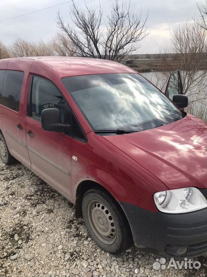 Volkswagen Caddy, 2010