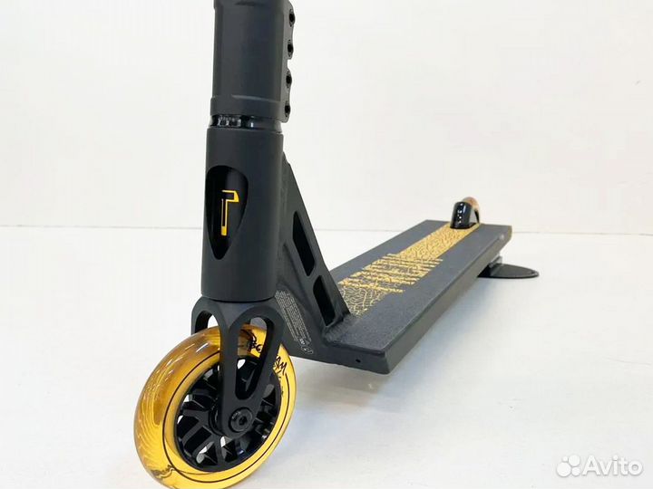 Трюковой самокат новый