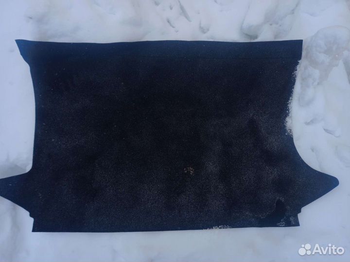 Форд Фиеста 2006-ковролин багажника