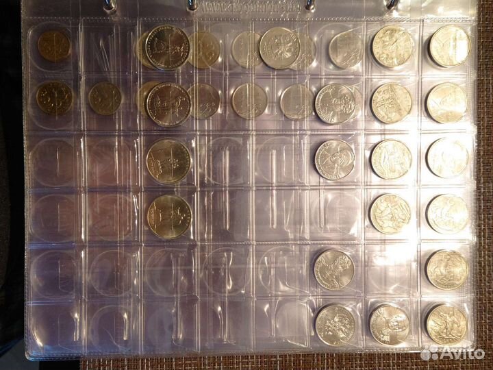 10 биметаллических и гвс монет