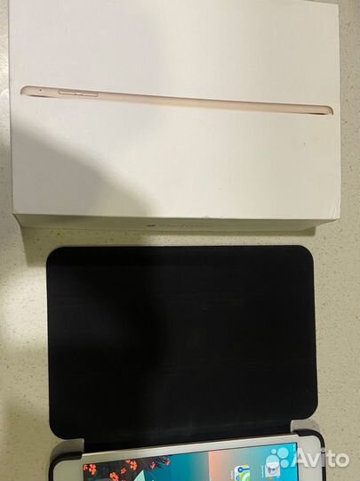 iPad mini 4 16gb wi-fi + cellular