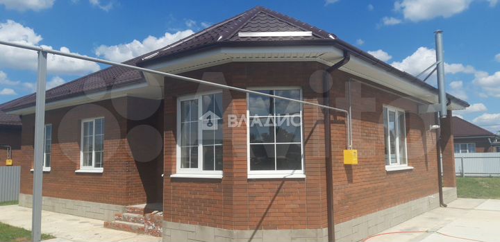 Дом 111 м² на участке 9,5 сот.