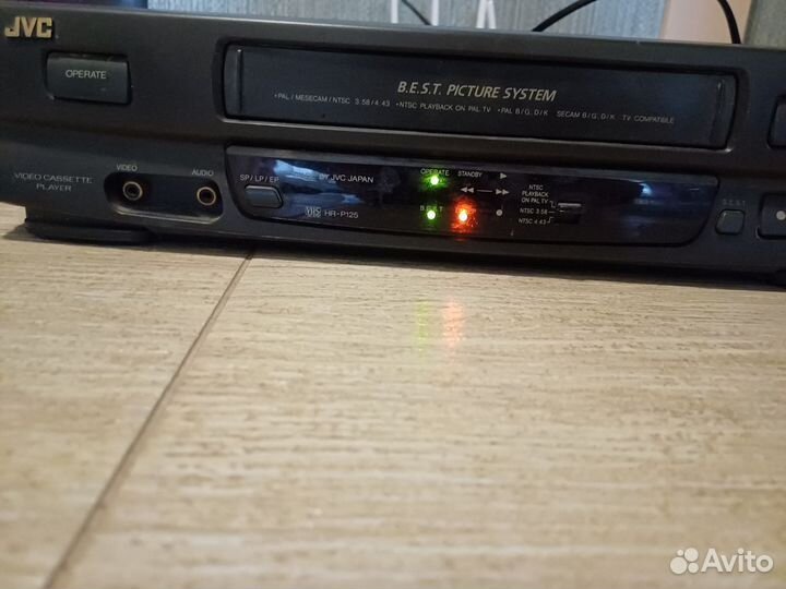 Видеомагнитофон JVC HR-P125E