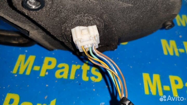 Зеркало левое Mazda Demio DY3W