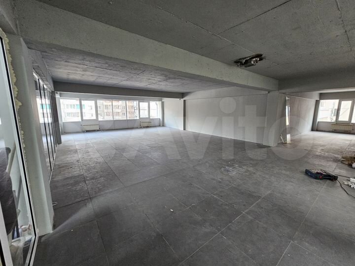 Помещение, 116 м² в ТЦ Лазурный