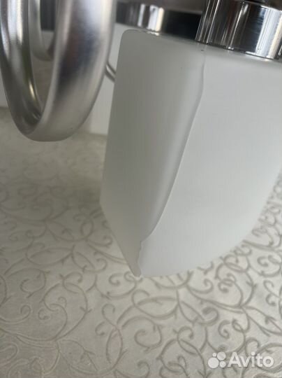 Люстра на 5 плафонов