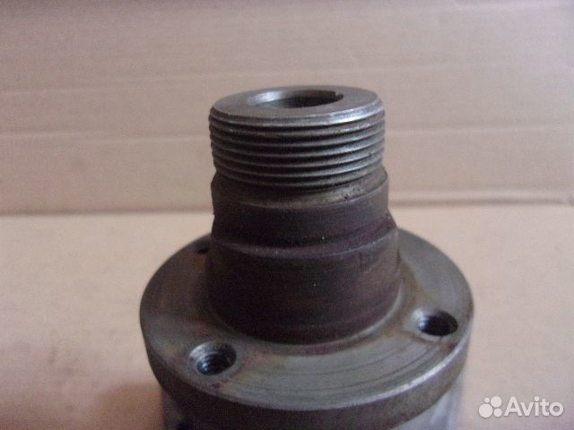 Опель Омега А 87-93г. опора вентилятора охлаждения