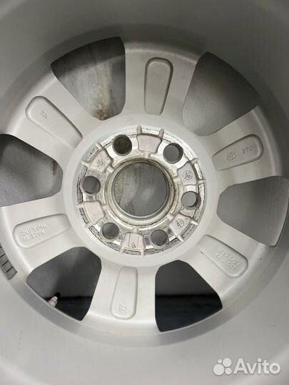 Новые Оргинал.Toyota Land Cruiser 300