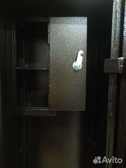 Оружейный сейф