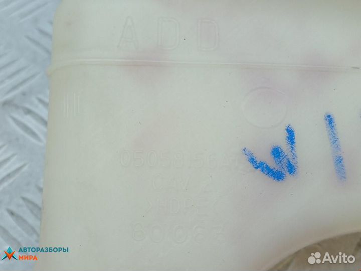 Бачок расширительный Jeep Compass рест. 2011