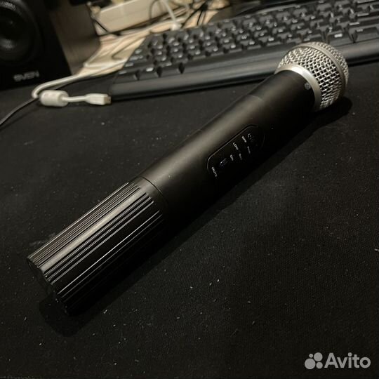Микрофон беспроводной