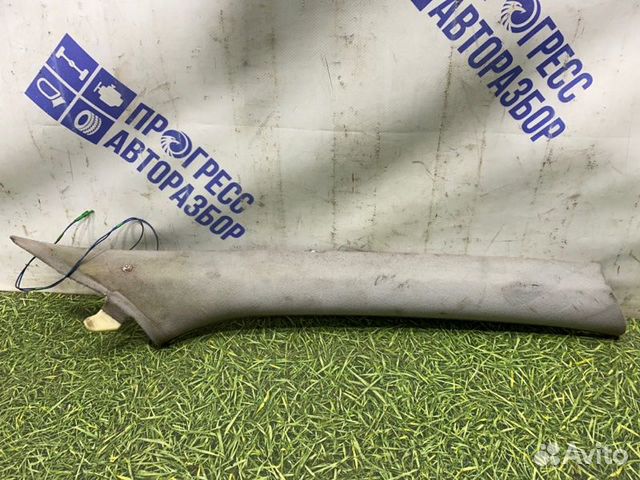 Обшивка стойки передняя правая Bmw E39 седан 2.5