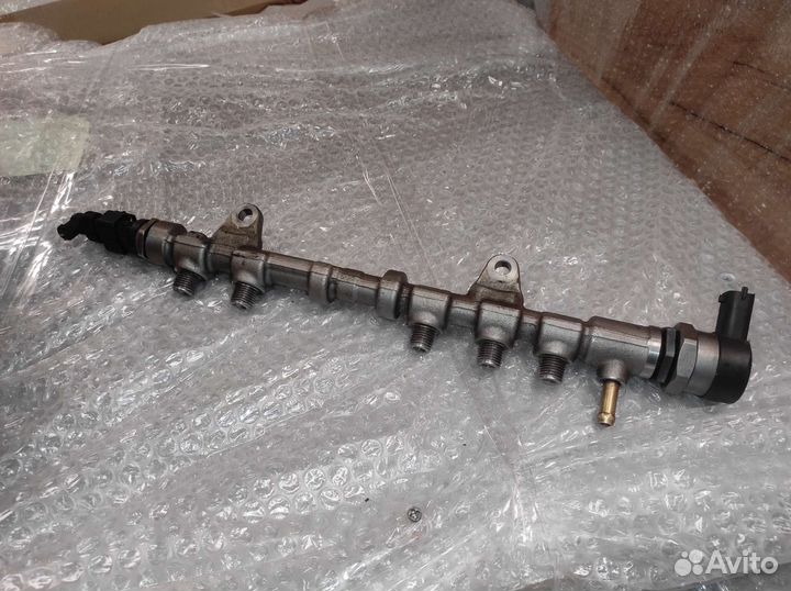 Топливная рампа 1.3Multijet Fiat Fiorino