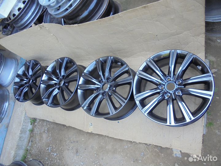 Оригинальные диски Hyundai Genesis 7J R17 et31