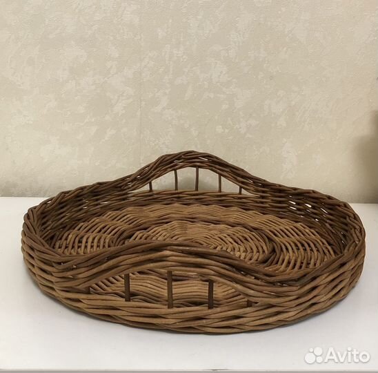 Хлебница, поднос плетеный