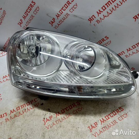 Фара галогеновая передняя правая Volkswagen Golf 5