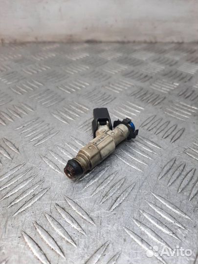 Форсунка Ford Mondeo хэтчбэк 5 дв. 1.8 chba 2001