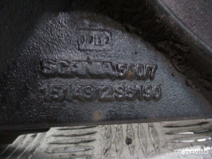 Кронштейн усилителя бампера правый Scania 1514912