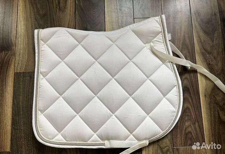 Вальтрап белый