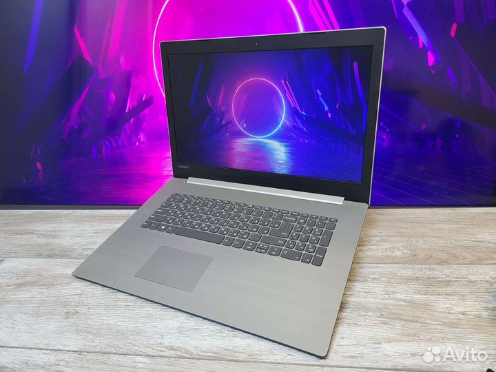 Большой 17 дюймовый A4-9120 / 8GB / SSD 256GB