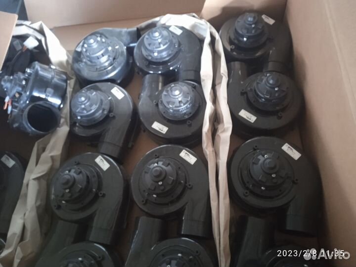 Автомобильный вентилятор Spal 12V 001-A53-03S ради