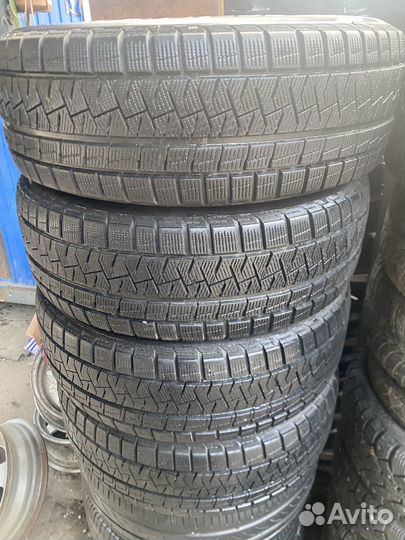 Formula Ice FR 205/60 R16 96T