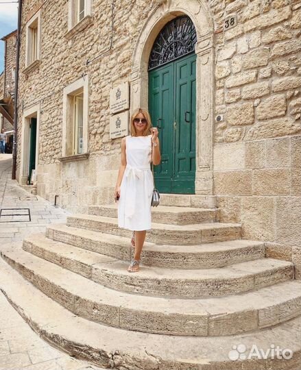 Белое хлопковое платье