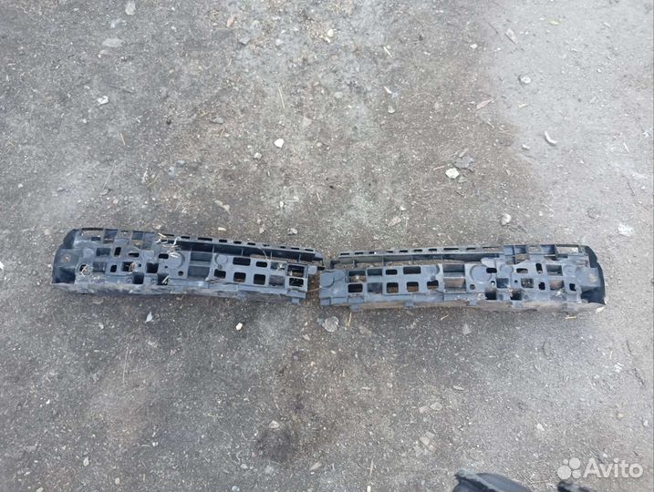 Усилитель бампера renault Logan synbol