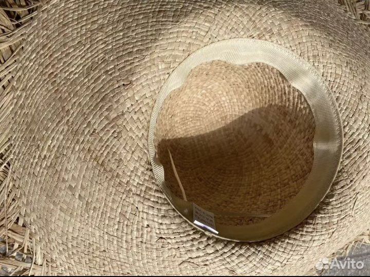 Шляпа широкополая