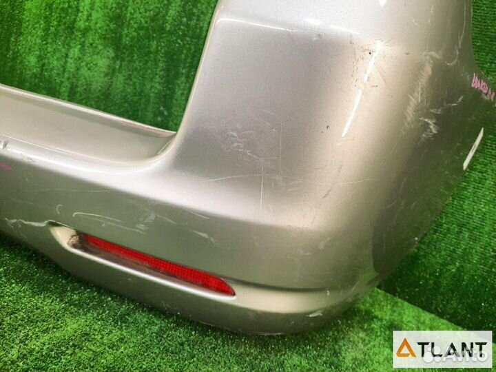 Бампер задний toyota raum