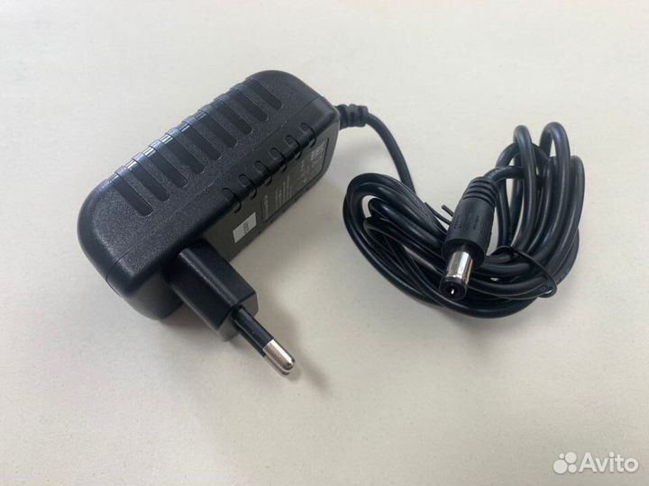 Блок питания для цифровой приставки 5В 1,5А