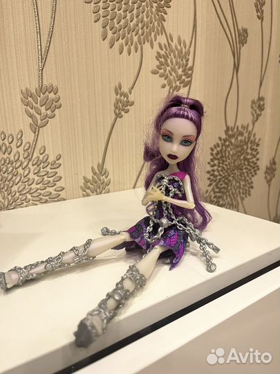 Кукла Monster High Спектра