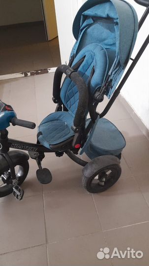 Трехколесный велосипед с ручкой