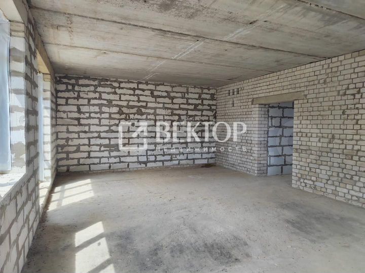 Дом 199 м² на участке 14 сот.