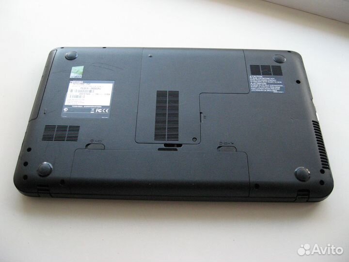 Ноутбук Toshiba
