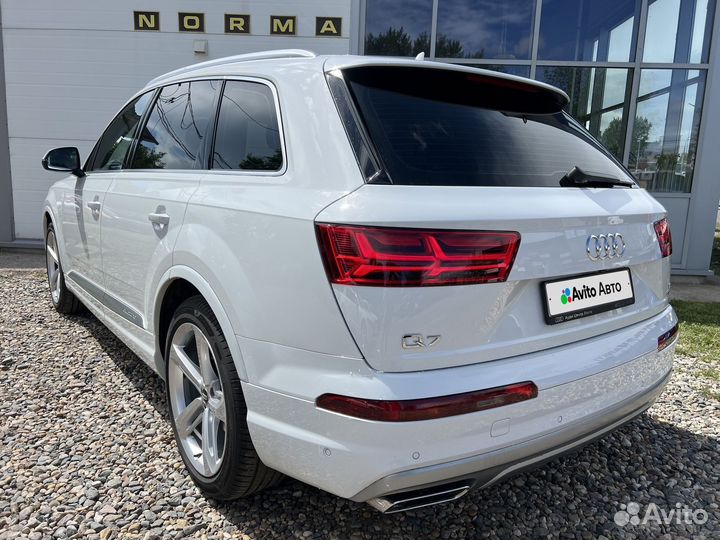 Audi Q7 3.0 AT, 2018, 56 000 км